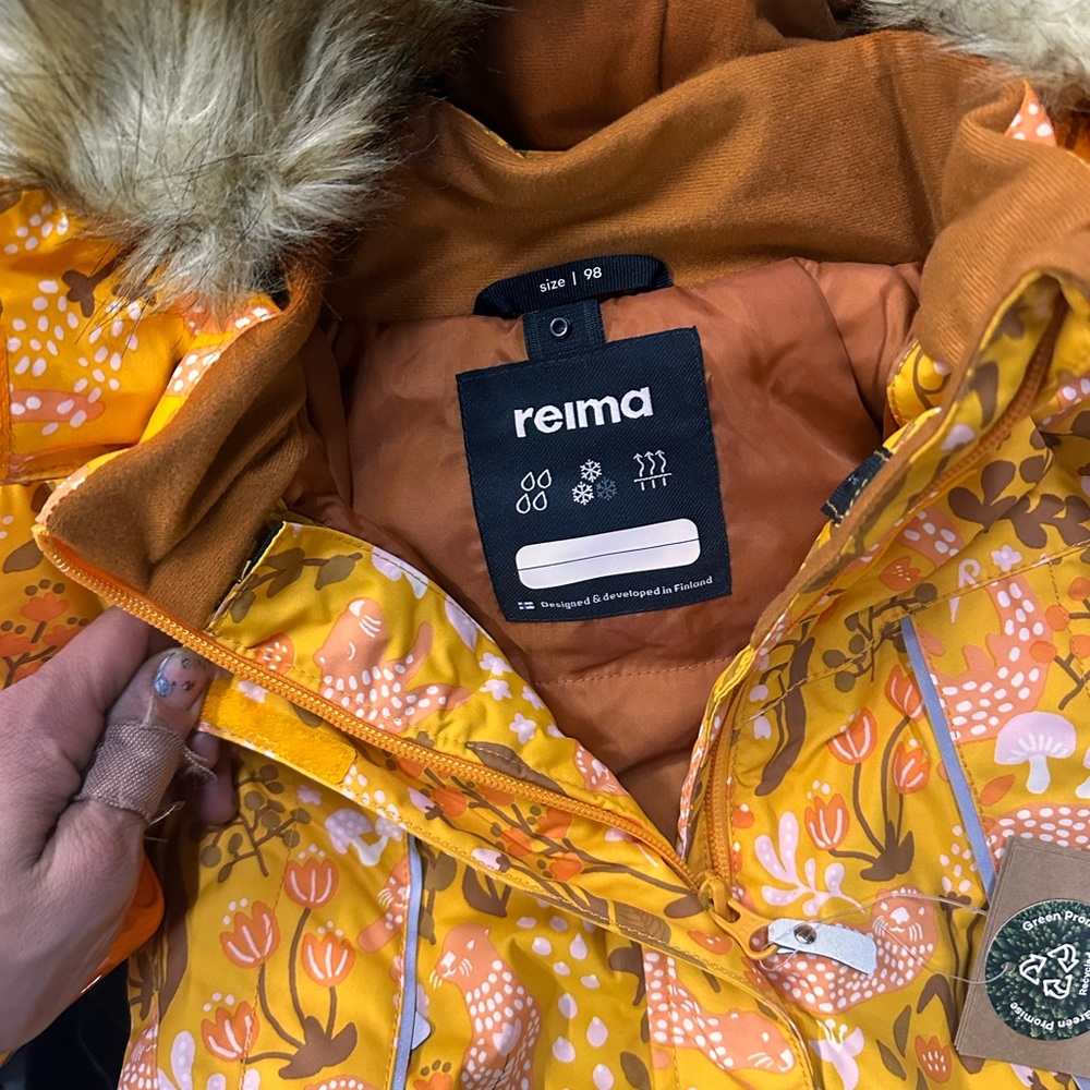 Winter jacket - Picture 2 of 5